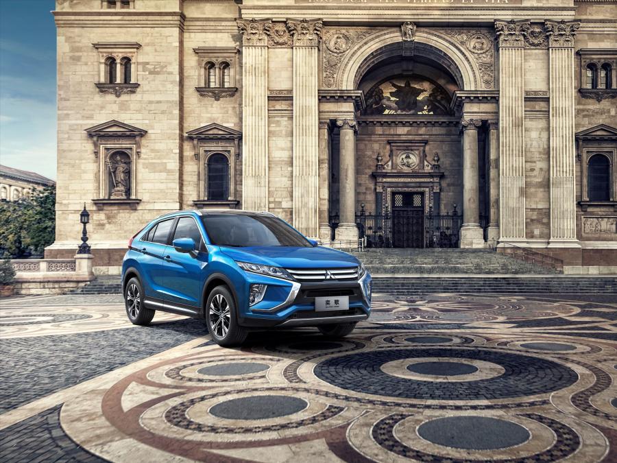  Mitsubishi Eclipse Cross 2018 года  (CN) (фото 2 из 6)
